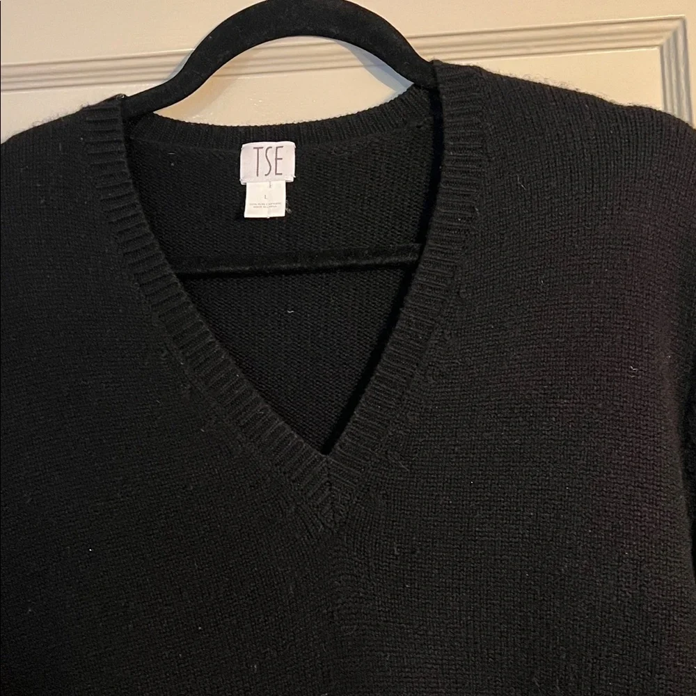 TSE Women's Classic Black V-Neck Sweater - Picture 2 of 6